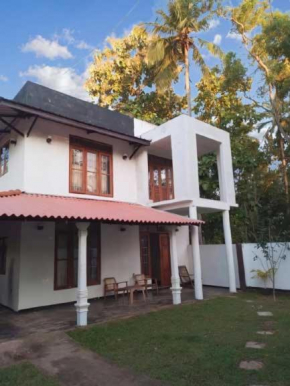 Lucky Holiday Home Anuradhapura